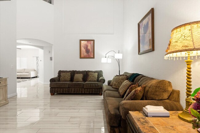 Foto del edificio - 16310 N 151st Ave