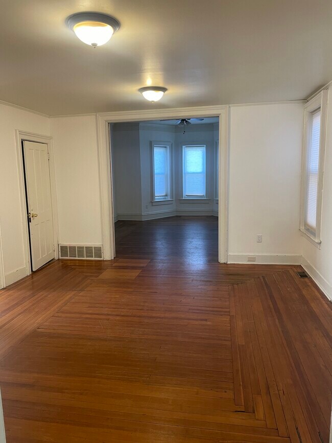 Dining Room - 26-1 Ford St