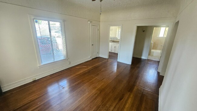 Foto del edificio - 3707 Monon St