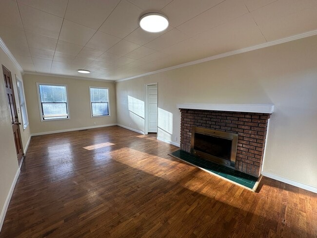 Building Photo - 508 Barksdale Ave