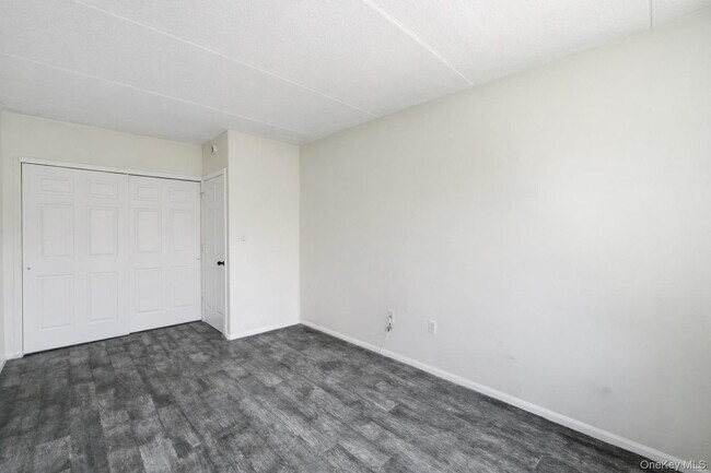 Foto del edificio - 426 E 159th St