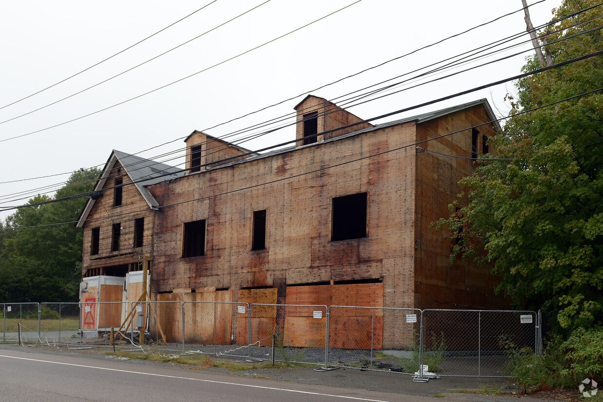 Building Photo - Wayside Condominiums