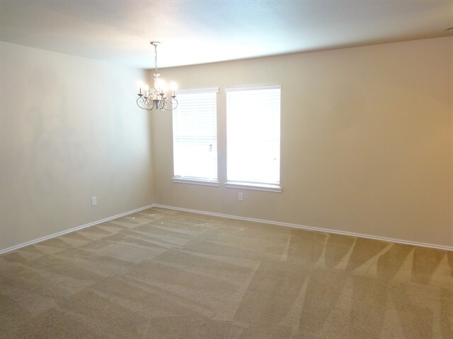 Building Photo - 904 Honey Hollow Drive