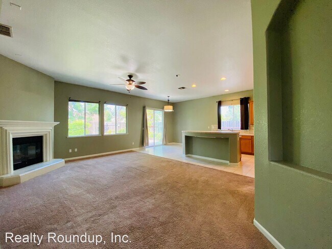 Building Photo - 4 br, 2 bath House - 9748 Roedell Way