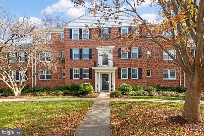 Building Photo - 1503 Belle View Blvd