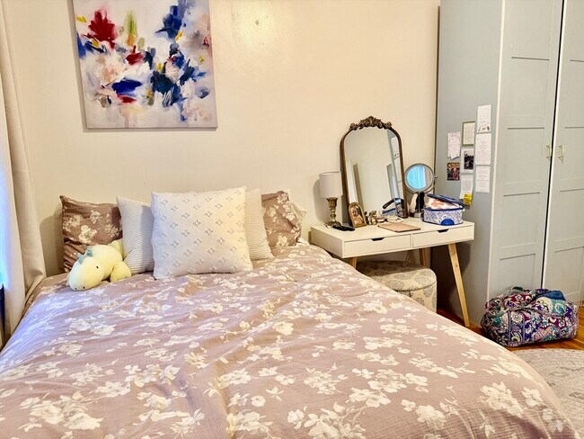 Building Photo - 21 Westbourne Terrace