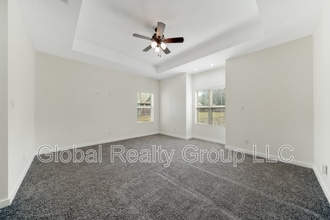 Building Photo - 2675 Fairwood Dr