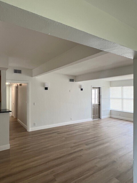 Foto del edificio - 2810 S French Ave