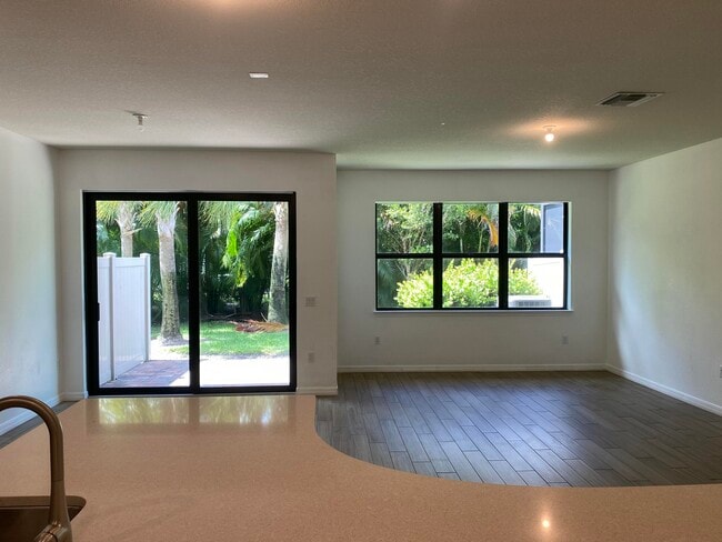 Building Photo - 8295 Catria Ln