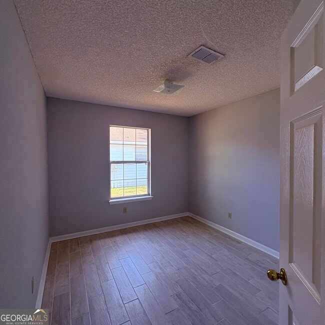 Building Photo - 175 Talbot Ct