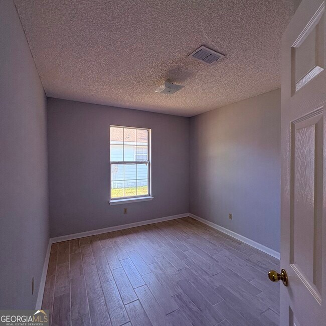 Foto del edificio - 175 Talbot Ct