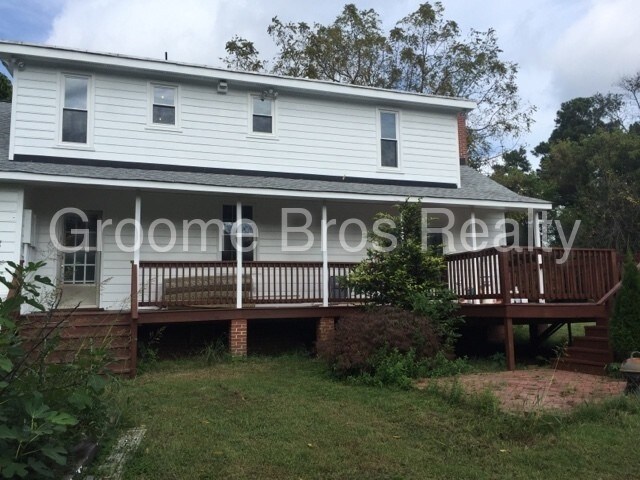 Building Photo - 8567 Camp Hill Rd