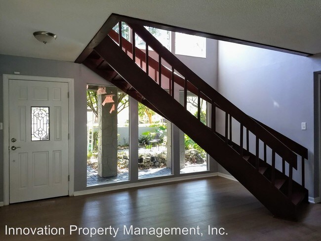 Building Photo - 500 Timbercove Pl