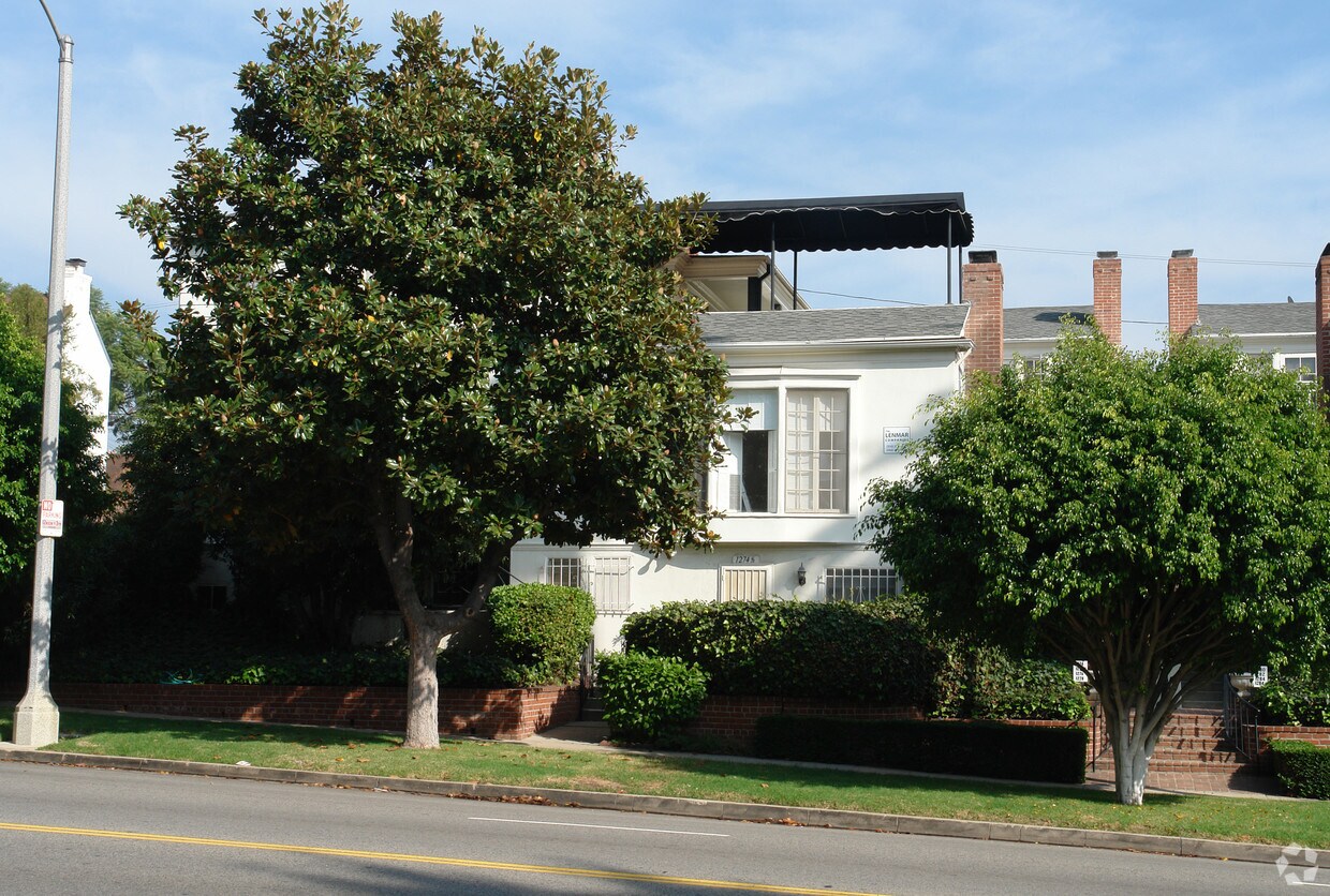 Building Photo - 1274 S Beverly Glen Blvd