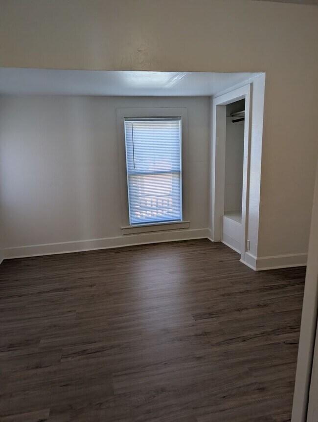 Foto del edificio - 921 5th St