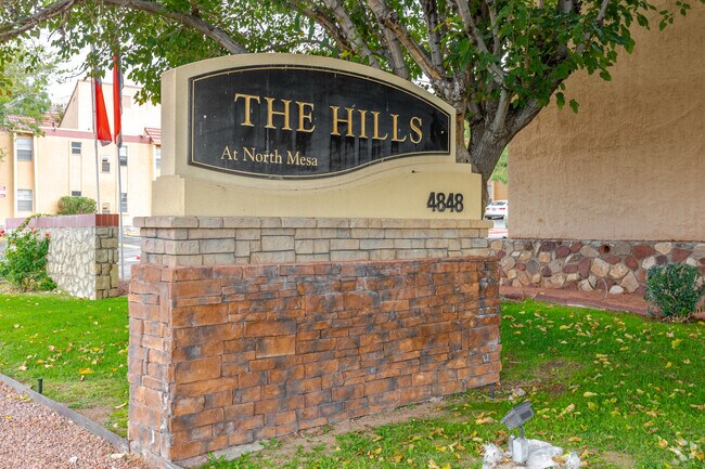 Letreros - The Hills At North Mesa