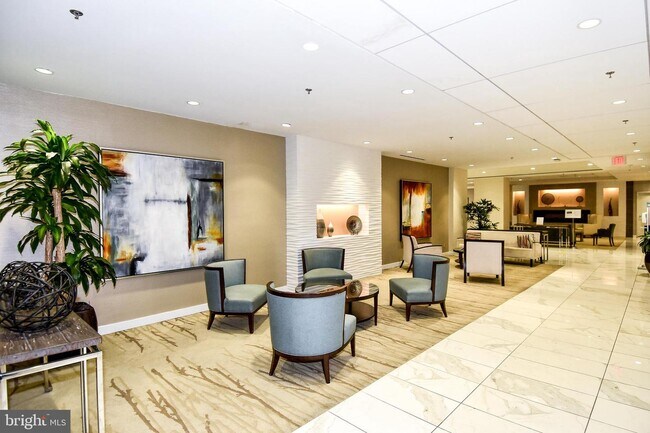 Foto del edificio - 5101 River Rd