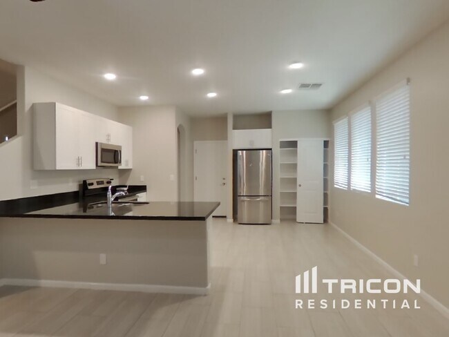Foto del edificio - 12575 W Hummingbird Terrace
