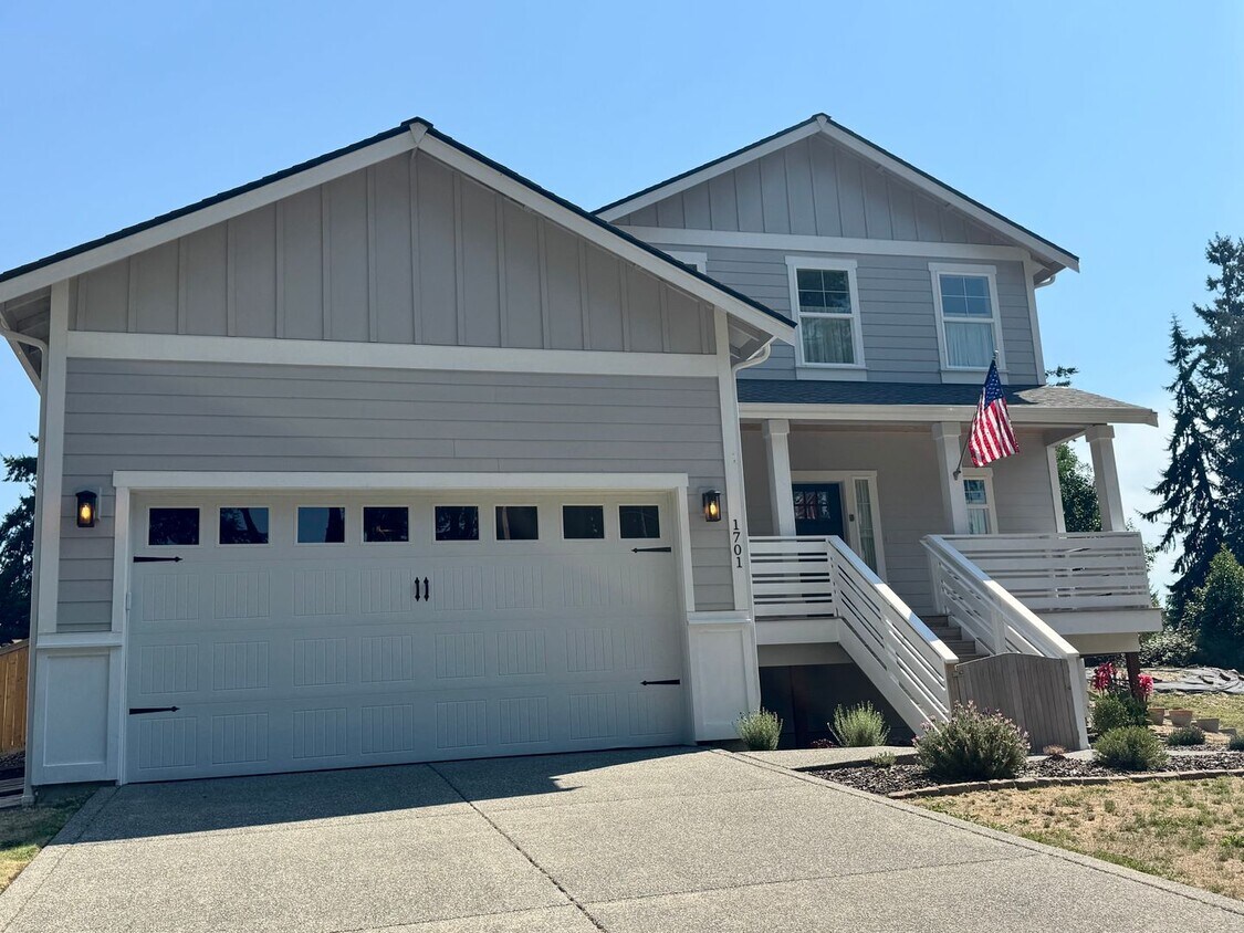 Foto principal - Private Palmer Lake Home w/ 3 Bedrooms, Of...