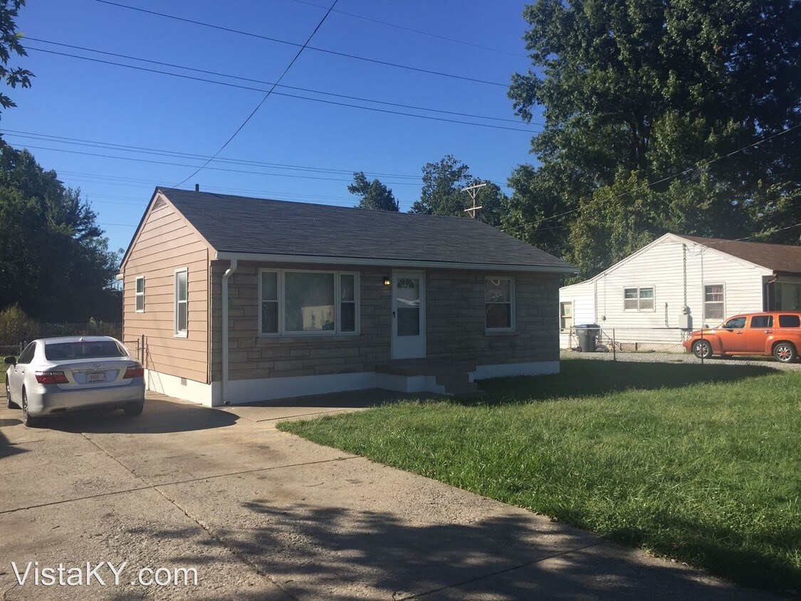 Primary Photo - 13106 Ashlawn Dr