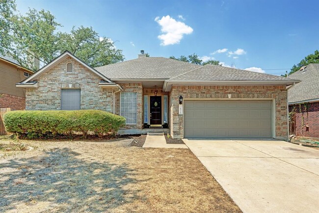 Building Photo - 6516 Clairmont Dr