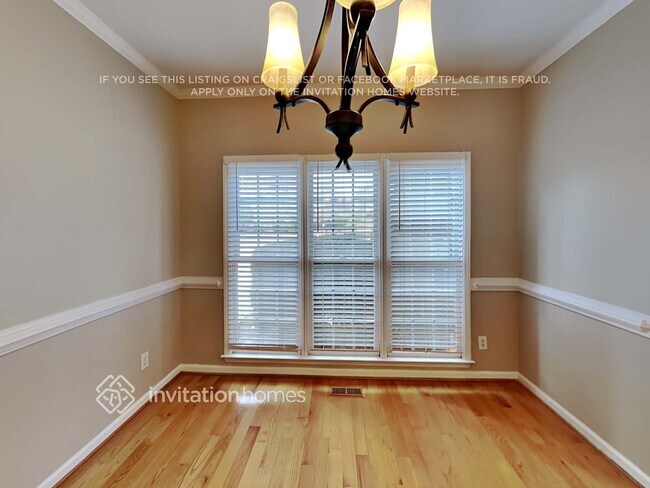 Foto del edificio - 117 Chickory Ln