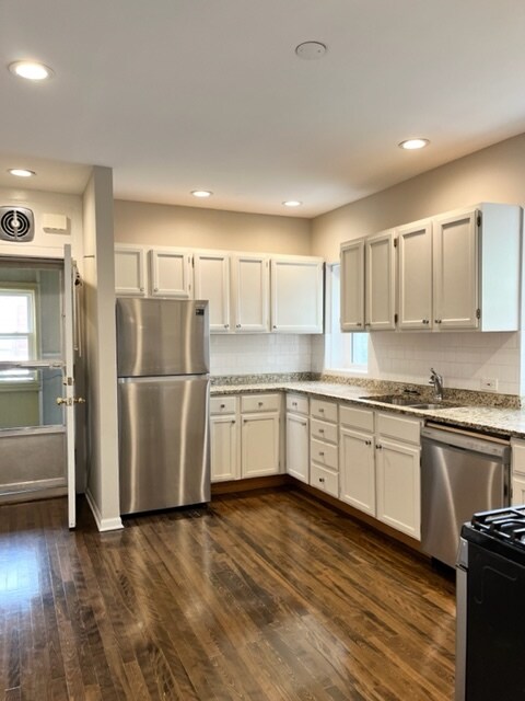 Foto principal - 601 Elgin Ave