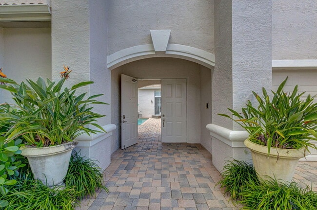 Building Photo - 193 Sedona Way