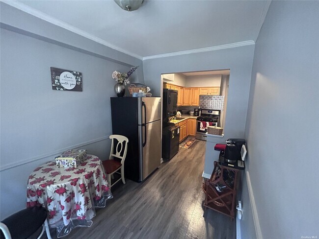 Foto del edificio - 902 E 56th St
