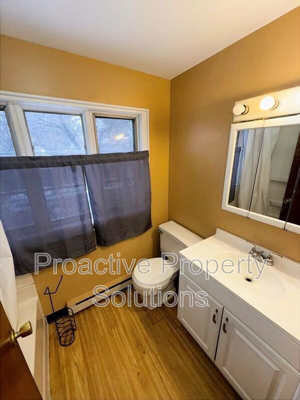 Foto del edificio - 716 W Lackawanna Ave