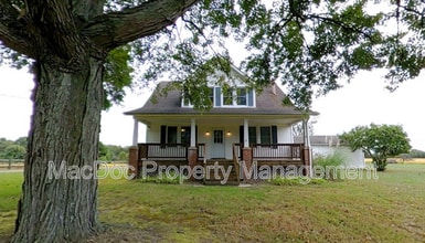 Building Photo - 15471 U.S. Rte 1