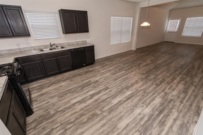 Building Photo - 58 Santa Barbara Dr