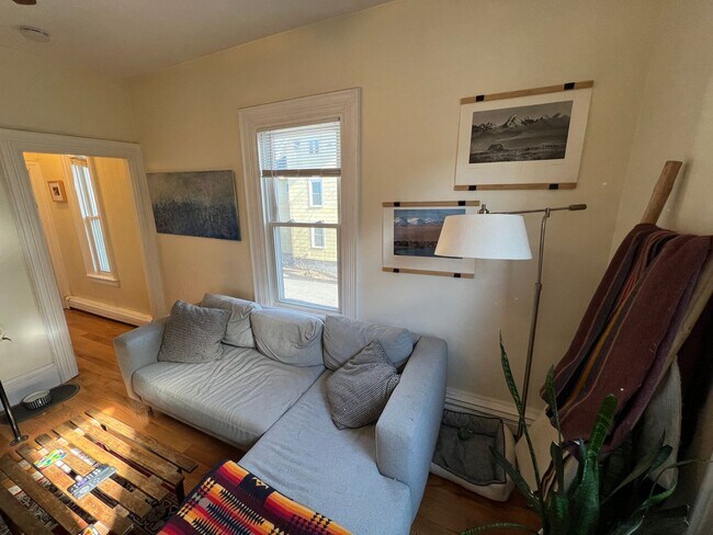 Photo - 12 Claremon St Apartment