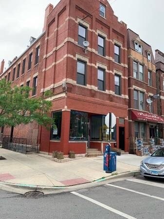 Foto del edificio - 1758 W 19th St