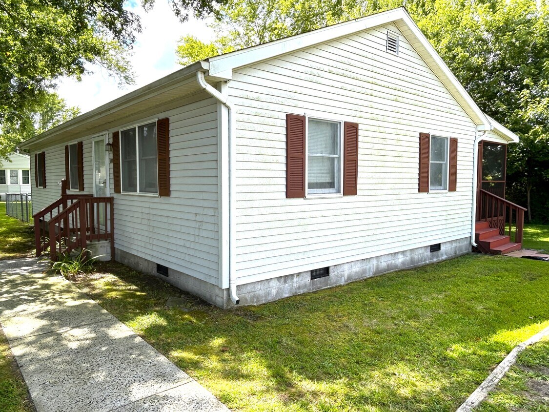 Foto principal - 7234 State St