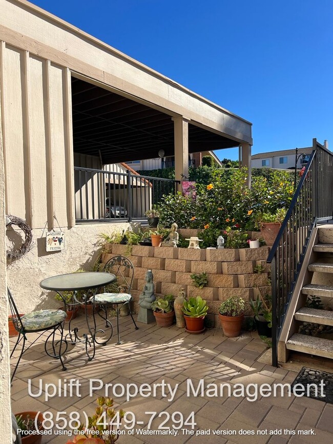 Building Photo - 2 BED 2 BATH CONDO WITH BONUS ROOM IN THE ...