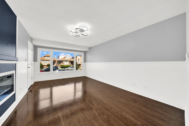 Foto del edificio - 7245 S Washtenaw Ave.