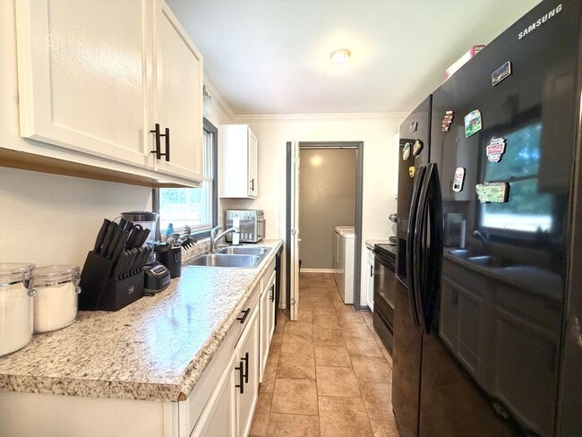 Building Photo - 783 Princeton Cir