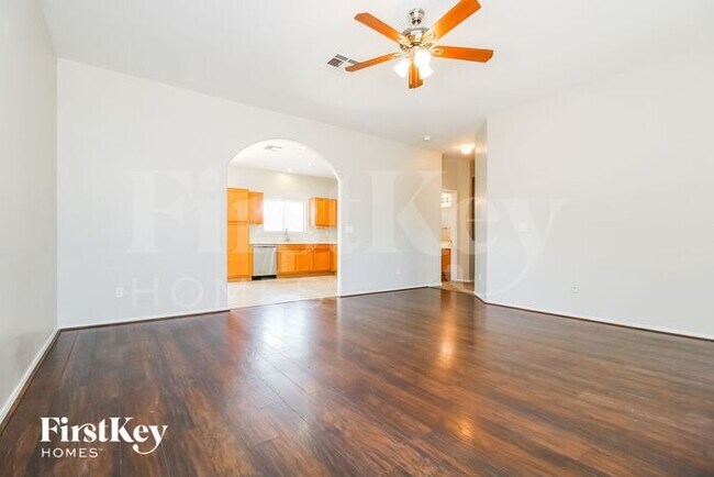 Foto del edificio - 8429 W Avalon Dr