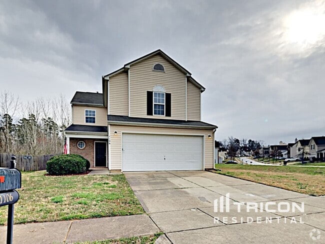 Building Photo - 1106 Delander Ln