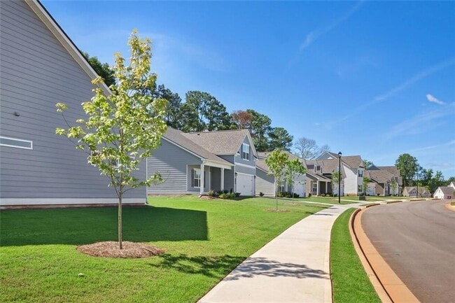 Building Photo - 100 Agee Ln