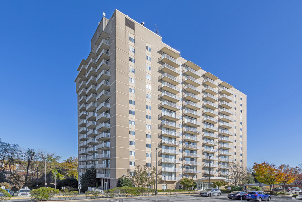 Primary Photo - Westwood Tower Apartments