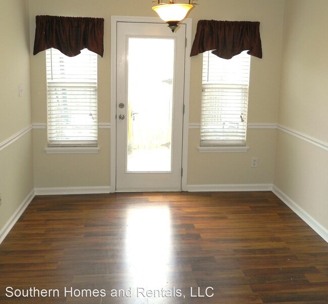 Building Photo - 3 br, 2 bath House - 402 Cashew Drive