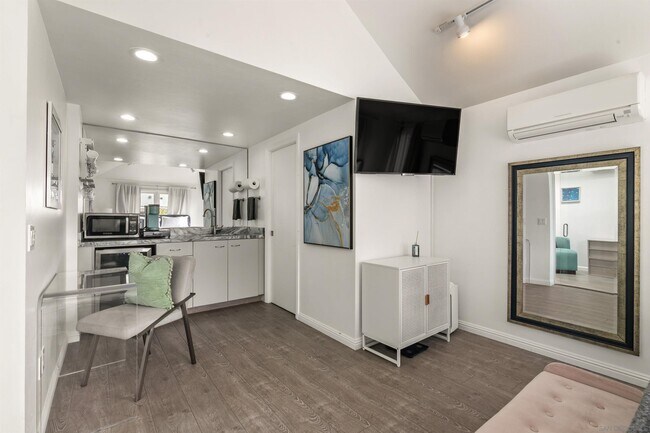 Foto del edificio - 1264.5 Prospect St