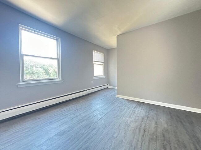 Foto del edificio - 7131 Marshall Rd