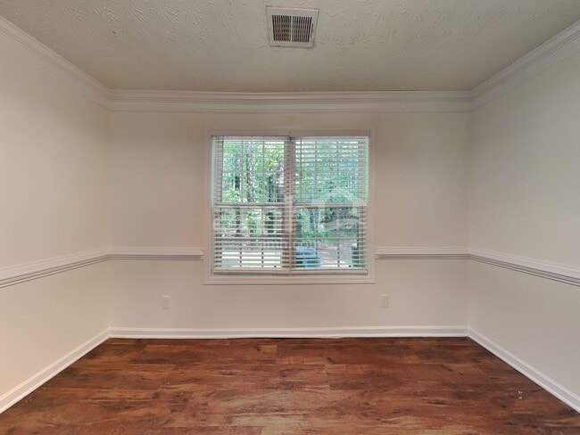 Building Photo - 104 Arbor Creek Way