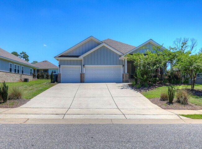 Building Photo - Diamante Subdivision