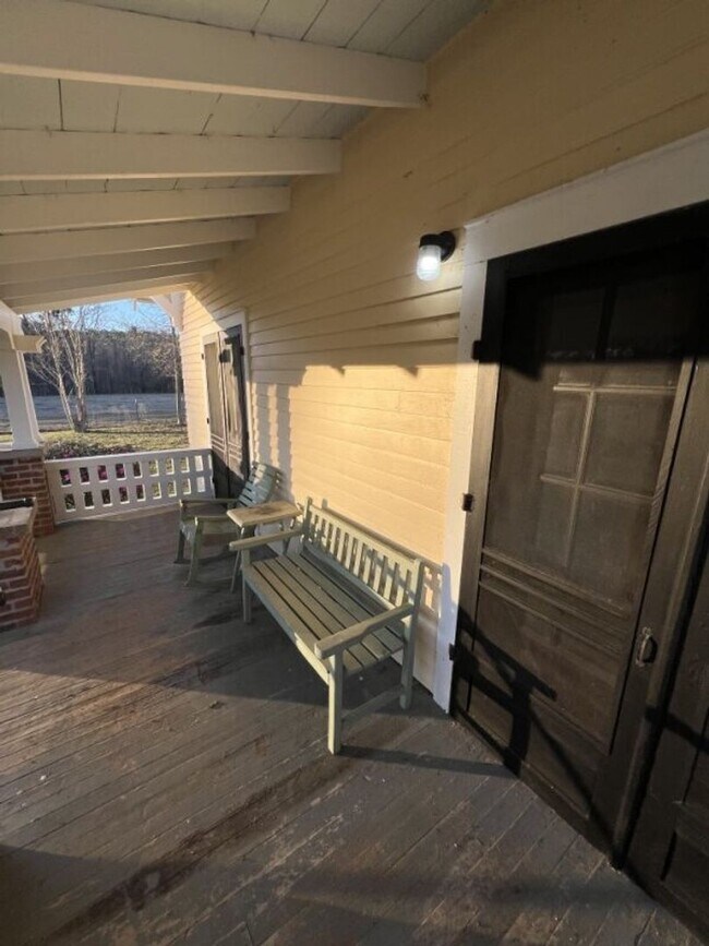 Foto del edificio - Large Country Home with Loft, Office/Flex Room & Granite Counters