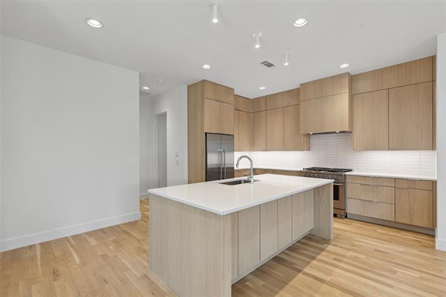 Foto del edificio - 5204 Longview St
