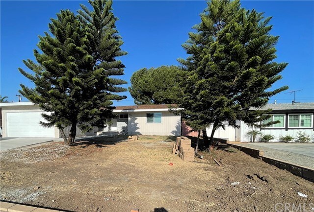 Building Photo - 1260 Hacienda Rd